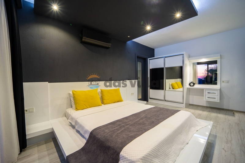 1. Schlafzimmer
